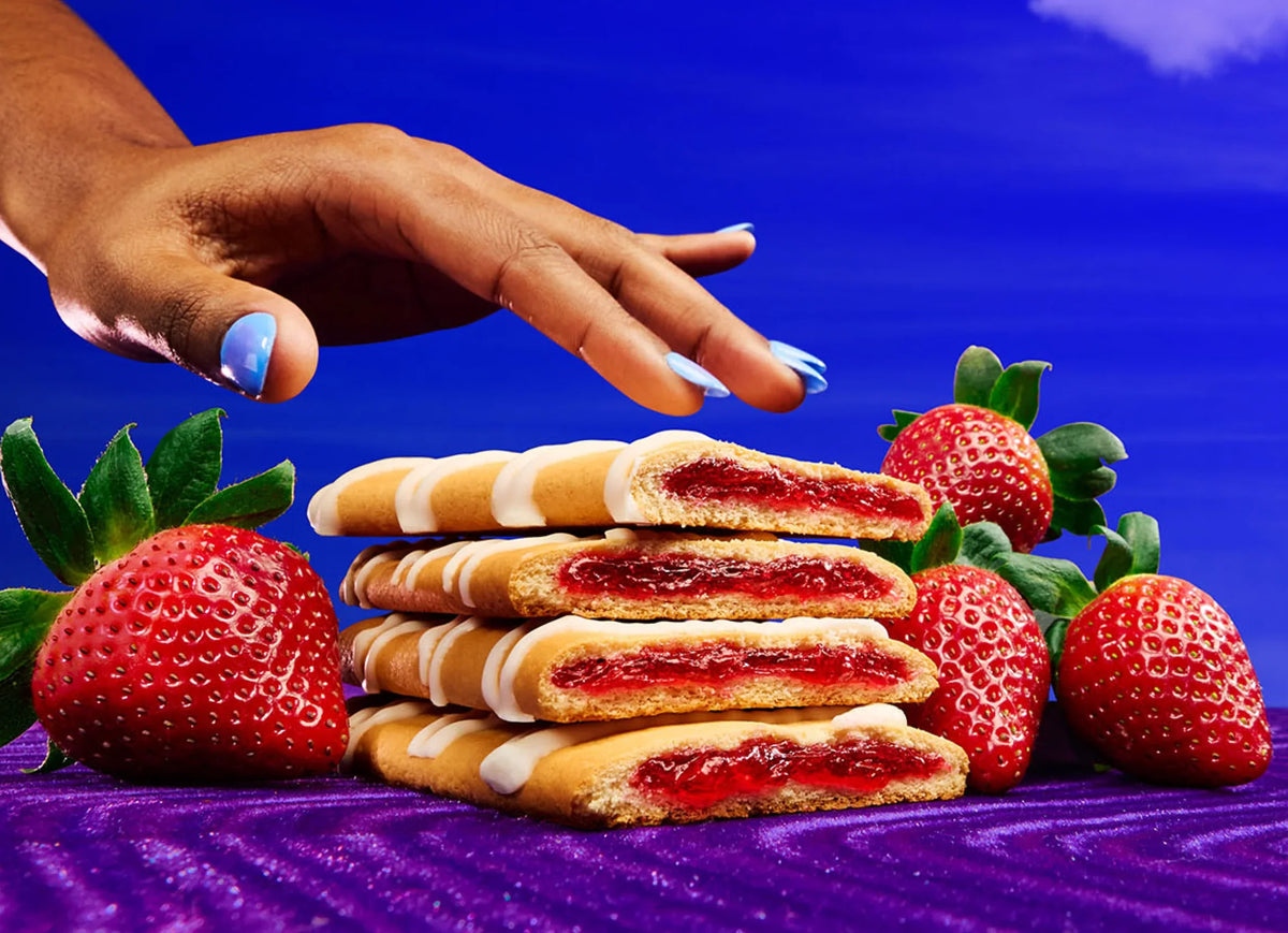 Pastries 6p - Frosted Strawberry Pastries - Faire